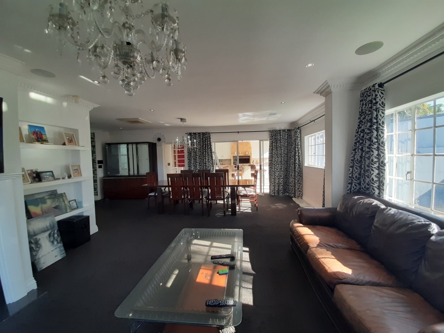 3 Bedroom Property for Sale in Nahoon Valley Park Eastern Cape